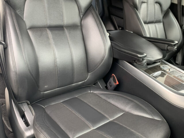 Білий Ленд Ровер Range Rover Sport, об'ємом двигуна 2.99 л та пробігом 230 тис. км за 42000 $, фото 38 на Automoto.ua