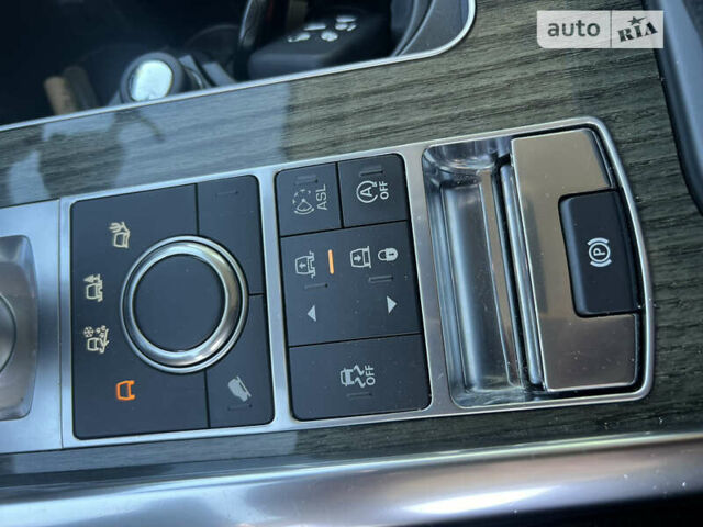 Білий Ленд Ровер Range Rover Sport, об'ємом двигуна 2.99 л та пробігом 73 тис. км за 34900 $, фото 14 на Automoto.ua