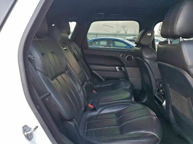 Белый Ленд Ровер Рендж Ровер Спорт, объемом двигателя 0 л и пробегом 95 тыс. км за 5000 $, фото 9 на Automoto.ua