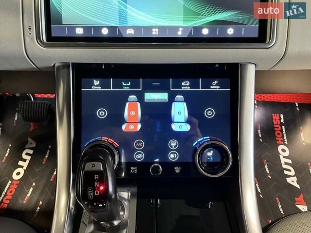 Білий Ленд Ровер Range Rover Sport, об'ємом двигуна 3 л та пробігом 132 тис. км за 33700 $, фото 73 на Automoto.ua