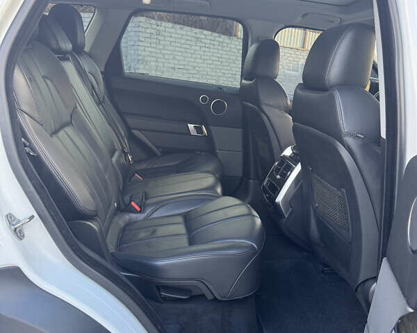 Белый Ленд Ровер Рендж Ровер Спорт, объемом двигателя 2.99 л и пробегом 146 тыс. км за 24900 $, фото 10 на Automoto.ua