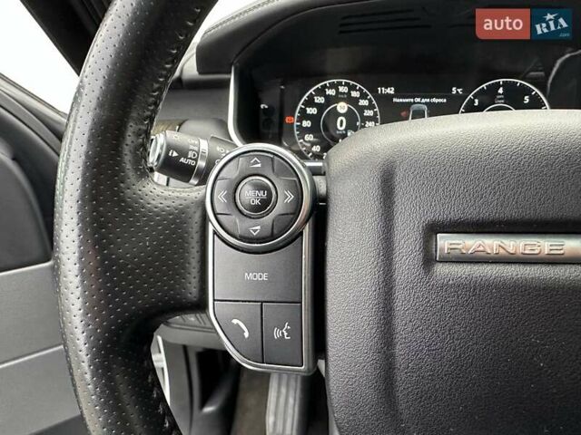 Білий Ленд Ровер Range Rover Sport, об'ємом двигуна 2.99 л та пробігом 140 тис. км за 25900 $, фото 25 на Automoto.ua
