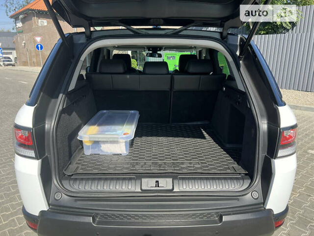 Білий Ленд Ровер Range Rover Sport, об'ємом двигуна 2.99 л та пробігом 73 тис. км за 34900 $, фото 31 на Automoto.ua