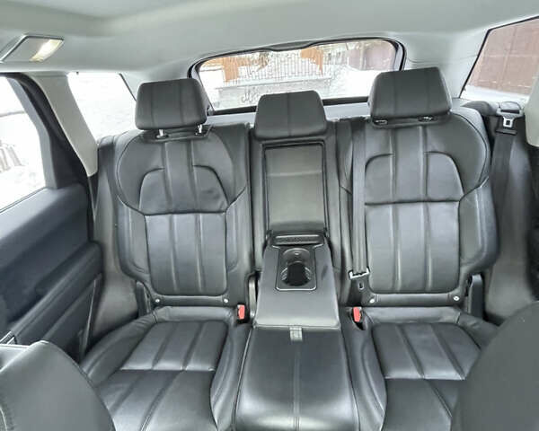 Білий Ленд Ровер Range Rover Sport, об'ємом двигуна 2.99 л та пробігом 121 тис. км за 29000 $, фото 23 на Automoto.ua