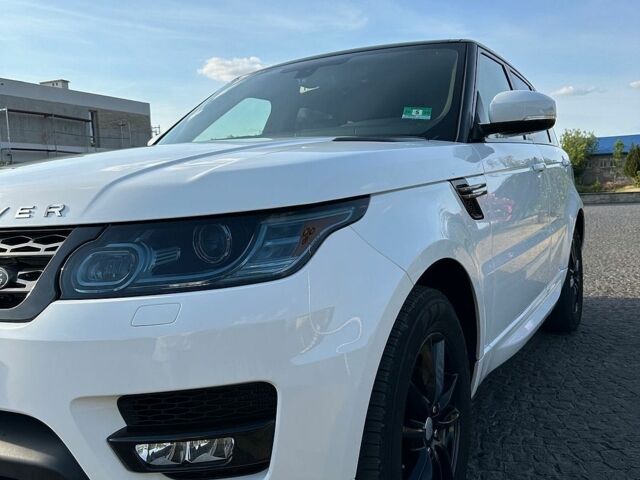 Білий Ленд Ровер Range Rover Sport, об'ємом двигуна 3 л та пробігом 112 тис. км за 25999 $, фото 26 на Automoto.ua