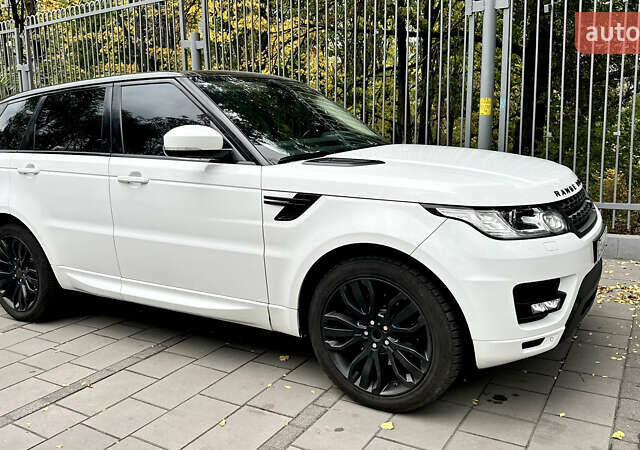 Белый Ленд Ровер Рендж Ровер Спорт, объемом двигателя 2.99 л и пробегом 148 тыс. км за 29000 $, фото 2 на Automoto.ua