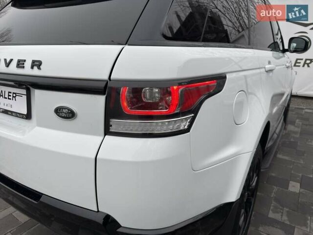 Білий Ленд Ровер Range Rover Sport, об'ємом двигуна 2.99 л та пробігом 140 тис. км за 25900 $, фото 11 на Automoto.ua