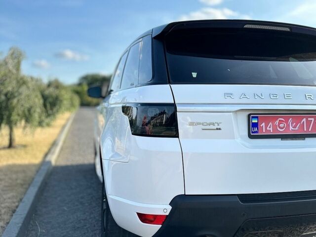Білий Ленд Ровер Range Rover Sport, об'ємом двигуна 3 л та пробігом 112 тис. км за 25999 $, фото 20 на Automoto.ua