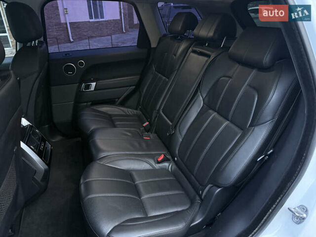 Белый Ленд Ровер Рендж Ровер Спорт, объемом двигателя 3 л и пробегом 187 тыс. км за 28500 $, фото 39 на Automoto.ua