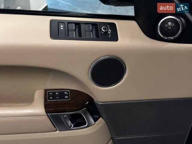 Білий Ленд Ровер Range Rover Sport, об'ємом двигуна 2.99 л та пробігом 132 тис. км за 28900 $, фото 12 на Automoto.ua