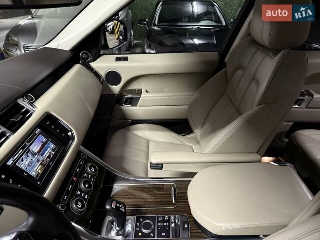 Білий Ленд Ровер Range Rover Sport, об'ємом двигуна 2.99 л та пробігом 62 тис. км за 36500 $, фото 26 на Automoto.ua
