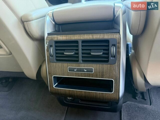 Білий Ленд Ровер Range Rover Sport, об'ємом двигуна 2.99 л та пробігом 233 тис. км за 27500 $, фото 25 на Automoto.ua