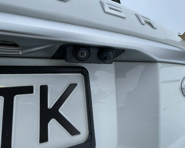 Білий Ленд Ровер Range Rover Sport, об'ємом двигуна 2.99 л та пробігом 121 тис. км за 29000 $, фото 19 на Automoto.ua