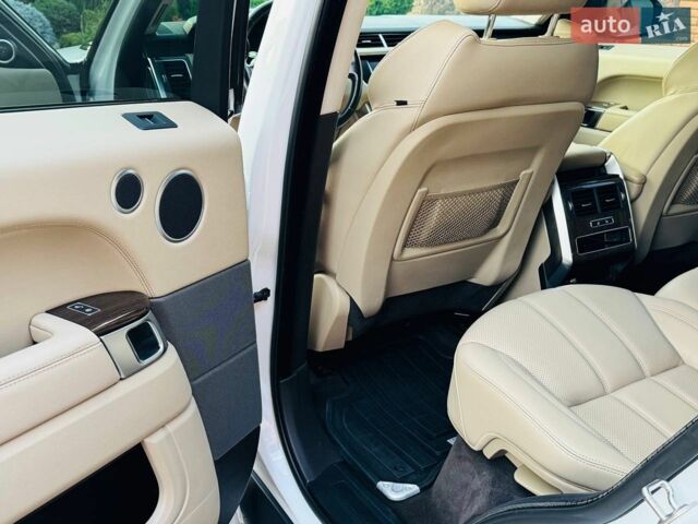Білий Ленд Ровер Range Rover Sport, об'ємом двигуна 2.99 л та пробігом 170 тис. км за 35800 $, фото 26 на Automoto.ua