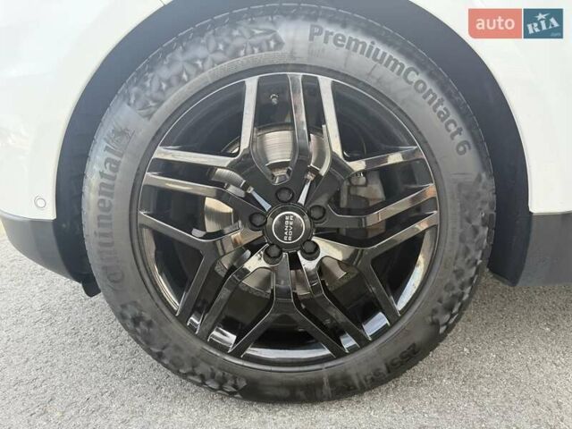 Белый Ленд Ровер Рендж Ровер Спорт, объемом двигателя 2.99 л и пробегом 132 тыс. км за 31000 $, фото 18 на Automoto.ua