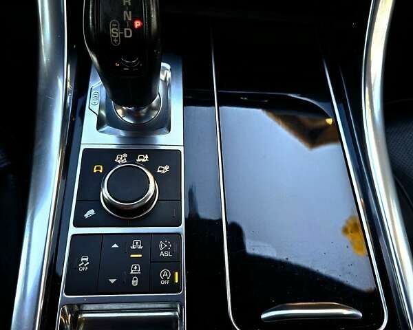 Белый Ленд Ровер Рендж Ровер Спорт, объемом двигателя 2.99 л и пробегом 187 тыс. км за 36500 $, фото 23 на Automoto.ua