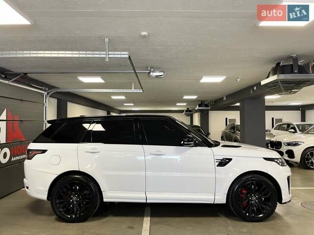Білий Ленд Ровер Range Rover Sport, об'ємом двигуна 3 л та пробігом 132 тис. км за 33700 $, фото 9 на Automoto.ua