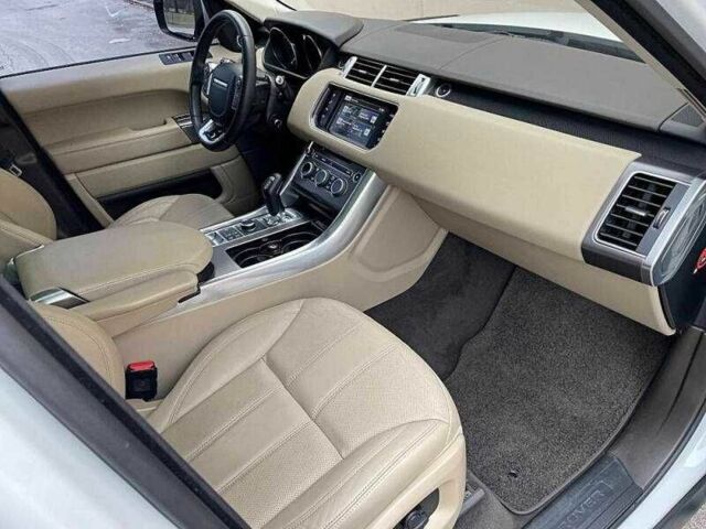 Білий Ленд Ровер Range Rover Sport, об'ємом двигуна 3 л та пробігом 45 тис. км за 5400 $, фото 4 на Automoto.ua