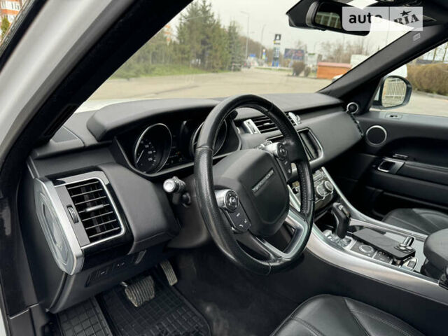 Білий Ленд Ровер Range Rover Sport, об'ємом двигуна 3 л та пробігом 115 тис. км за 36000 $, фото 11 на Automoto.ua