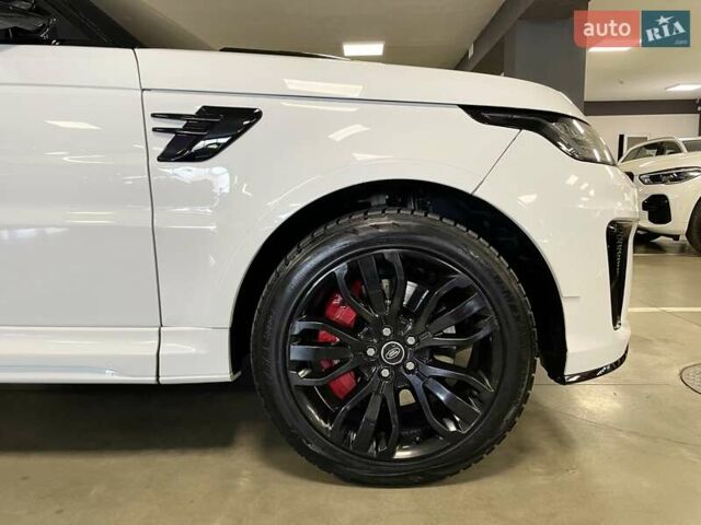 Білий Ленд Ровер Range Rover Sport, об'ємом двигуна 3 л та пробігом 132 тис. км за 33700 $, фото 76 на Automoto.ua