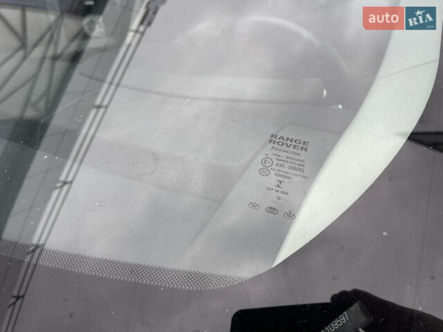 Белый Ленд Ровер Рендж Ровер Спорт, объемом двигателя 2.99 л и пробегом 175 тыс. км за 26000 $, фото 6 на Automoto.ua