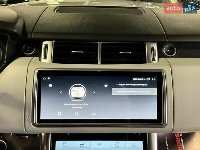 Білий Ленд Ровер Range Rover Sport, об'ємом двигуна 3 л та пробігом 132 тис. км за 33700 $, фото 65 на Automoto.ua