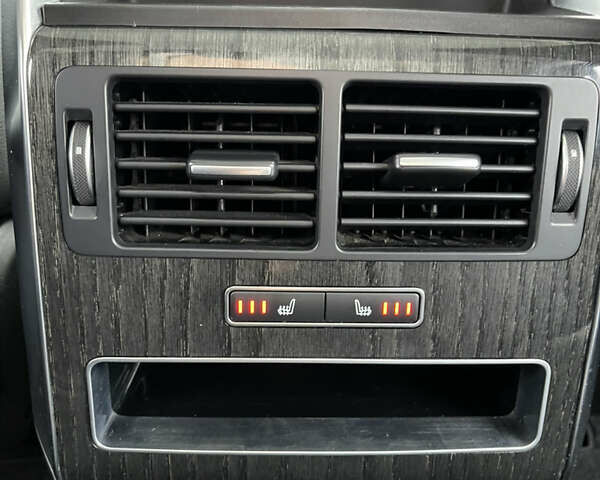 Білий Ленд Ровер Range Rover Sport, об'ємом двигуна 2.99 л та пробігом 121 тис. км за 29000 $, фото 10 на Automoto.ua