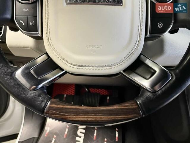 Білий Ленд Ровер Range Rover Sport, об'ємом двигуна 3 л та пробігом 132 тис. км за 33700 $, фото 53 на Automoto.ua