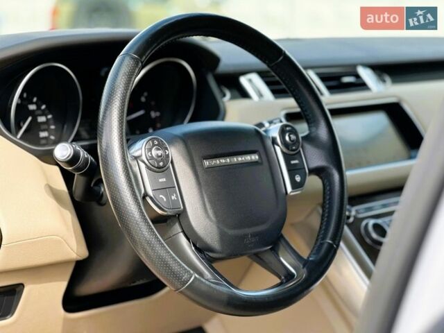 Белый Ленд Ровер Рендж Ровер Спорт, объемом двигателя 3 л и пробегом 181 тыс. км за 29500 $, фото 20 на Automoto.ua