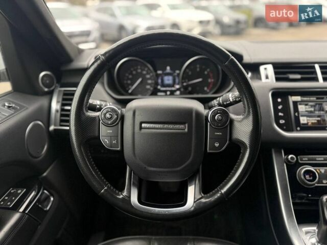 Білий Ленд Ровер Range Rover Sport, об'ємом двигуна 2.99 л та пробігом 194 тис. км за 24990 $, фото 17 на Automoto.ua