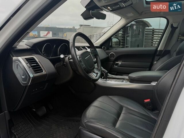 Білий Ленд Ровер Range Rover Sport, об'ємом двигуна 2.99 л та пробігом 142 тис. км за 29990 $, фото 10 на Automoto.ua