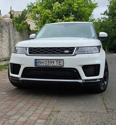 Білий Ленд Ровер Range Rover Sport, об'ємом двигуна 2.99 л та пробігом 72 тис. км за 35700 $, фото 3 на Automoto.ua