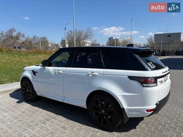 Белый Ленд Ровер Рендж Ровер Спорт, объемом двигателя 2.99 л и пробегом 118 тыс. км за 35000 $, фото 1 на Automoto.ua