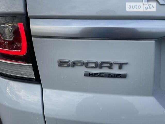 Білий Ленд Ровер Range Rover Sport, об'ємом двигуна 3 л та пробігом 140 тис. км за 42850 $, фото 20 на Automoto.ua