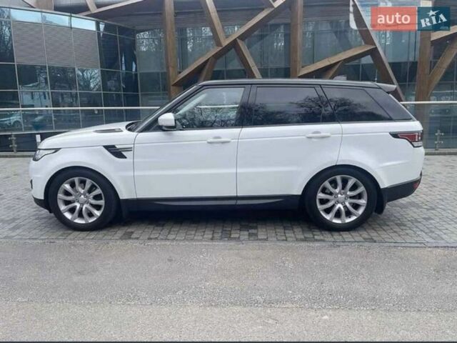 Білий Ленд Ровер Range Rover Sport, об'ємом двигуна 2.99 л та пробігом 147 тис. км за 32000 $, фото 2 на Automoto.ua