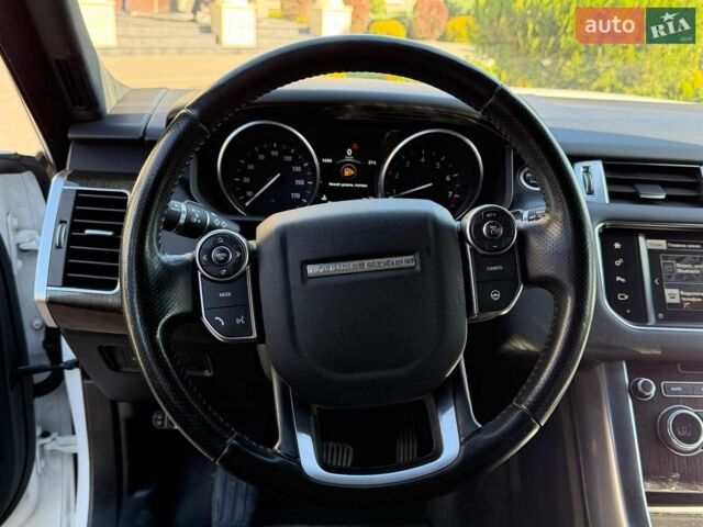 Білий Ленд Ровер Range Rover Sport, об'ємом двигуна 3 л та пробігом 211 тис. км за 22500 $, фото 52 на Automoto.ua