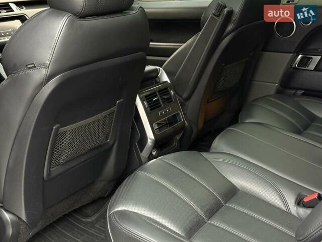 Білий Ленд Ровер Range Rover Sport, об'ємом двигуна 3 л та пробігом 200 тис. км за 31000 $, фото 18 на Automoto.ua