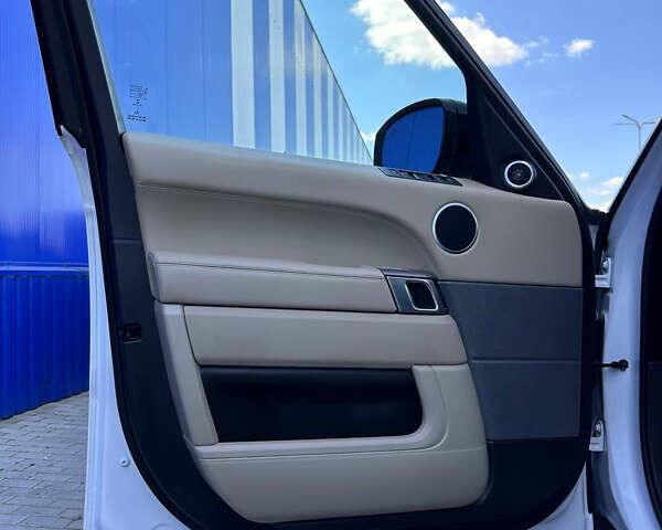 Білий Ленд Ровер Range Rover Sport, об'ємом двигуна 2.99 л та пробігом 151 тис. км за 32900 $, фото 21 на Automoto.ua