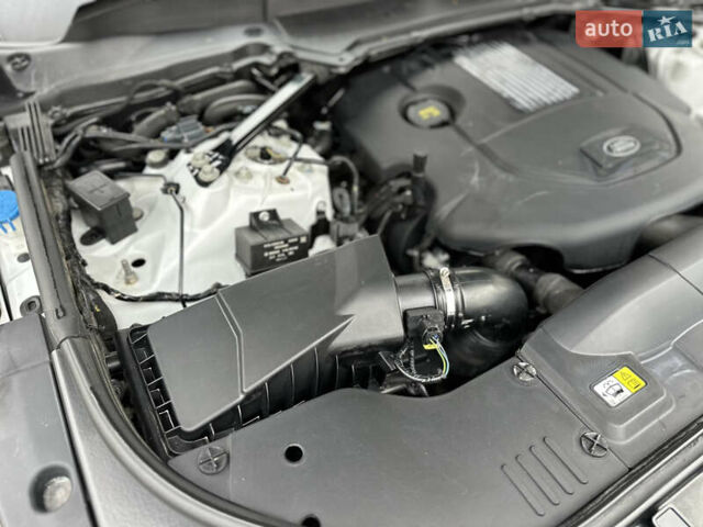 Белый Ленд Ровер Рендж Ровер Спорт, объемом двигателя 2.99 л и пробегом 63 тыс. км за 49000 $, фото 62 на Automoto.ua