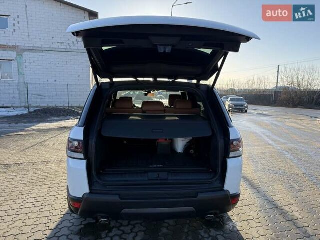 Белый Ленд Ровер Рендж Ровер Спорт, объемом двигателя 2.99 л и пробегом 130 тыс. км за 44000 $, фото 1 на Automoto.ua