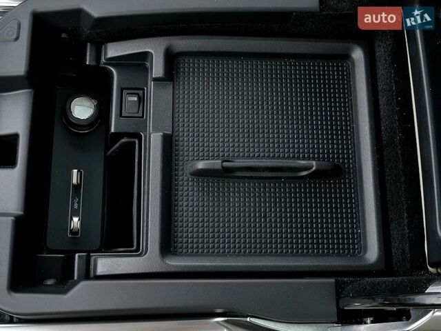 Білий Ленд Ровер Range Rover Sport, об'ємом двигуна 3 л та пробігом 112 тис. км за 43900 $, фото 100 на Automoto.ua