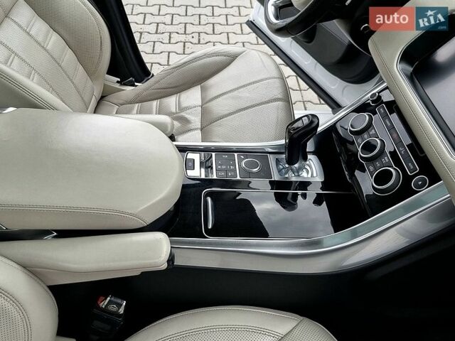 Білий Ленд Ровер Range Rover Sport, об'ємом двигуна 3 л та пробігом 112 тис. км за 43900 $, фото 95 на Automoto.ua