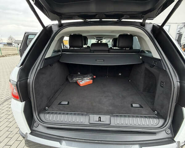 Білий Ленд Ровер Range Rover Sport, об'ємом двигуна 2.99 л та пробігом 167 тис. км за 42000 $, фото 16 на Automoto.ua