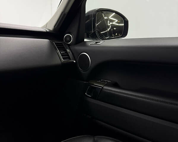 Білий Ленд Ровер Range Rover Sport, об'ємом двигуна 2.99 л та пробігом 167 тис. км за 28900 $, фото 26 на Automoto.ua