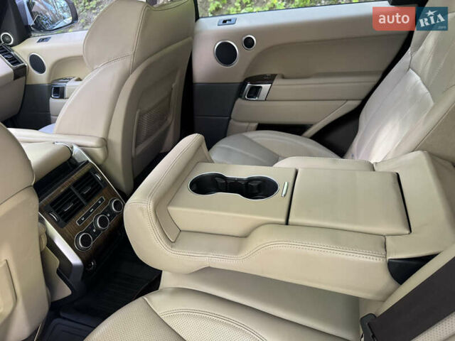 Белый Ленд Ровер Рендж Ровер Спорт, объемом двигателя 2.99 л и пробегом 175 тыс. км за 32100 $, фото 20 на Automoto.ua