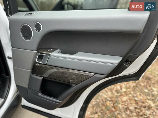 Белый Ленд Ровер Рендж Ровер Спорт, объемом двигателя 2.99 л и пробегом 63 тыс. км за 49000 $, фото 53 на Automoto.ua