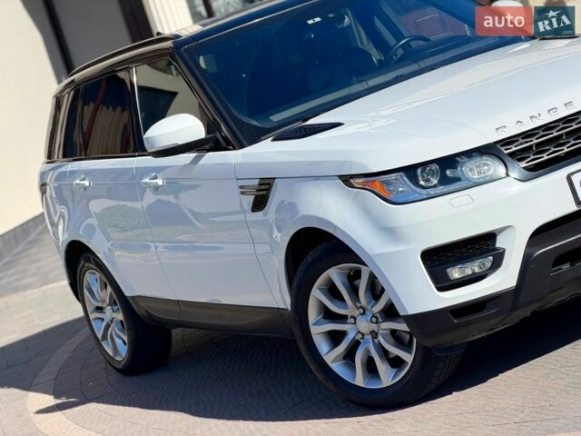 Білий Ленд Ровер Range Rover Sport, об'ємом двигуна 3 л та пробігом 211 тис. км за 22500 $, фото 12 на Automoto.ua
