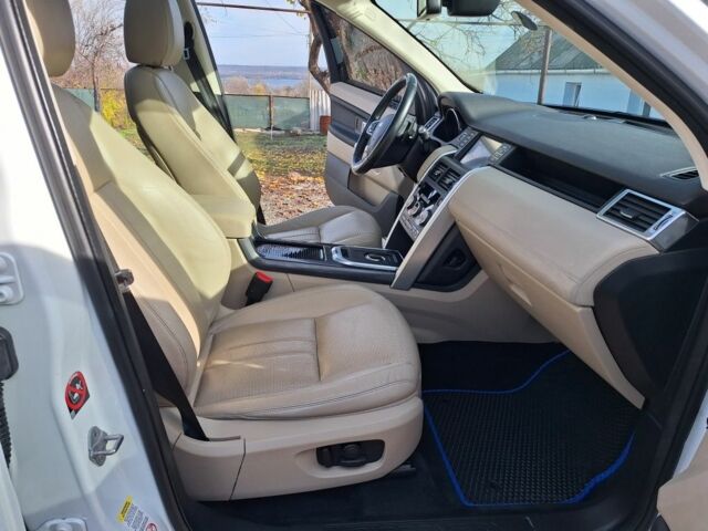 Белый Ленд Ровер Рендж Ровер Спорт, объемом двигателя 2 л и пробегом 210 тыс. км за 16999 $, фото 14 на Automoto.ua