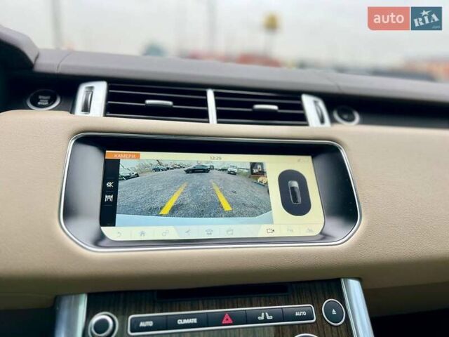 Белый Ленд Ровер Рендж Ровер Спорт, объемом двигателя 2.99 л и пробегом 179 тыс. км за 29800 $, фото 25 на Automoto.ua