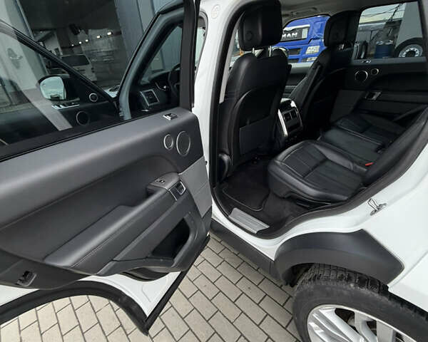 Білий Ленд Ровер Range Rover Sport, об'ємом двигуна 2.99 л та пробігом 167 тис. км за 42000 $, фото 14 на Automoto.ua